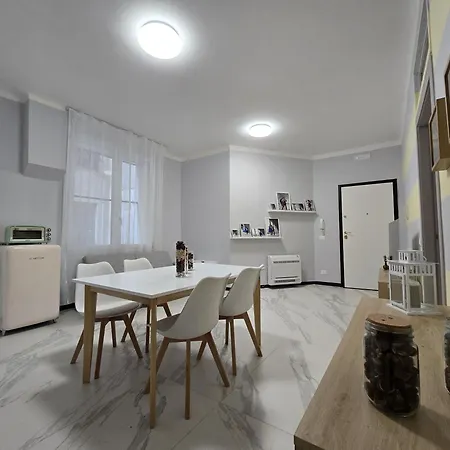 Myhome - Vittorio Veneto 113 * La Spezia